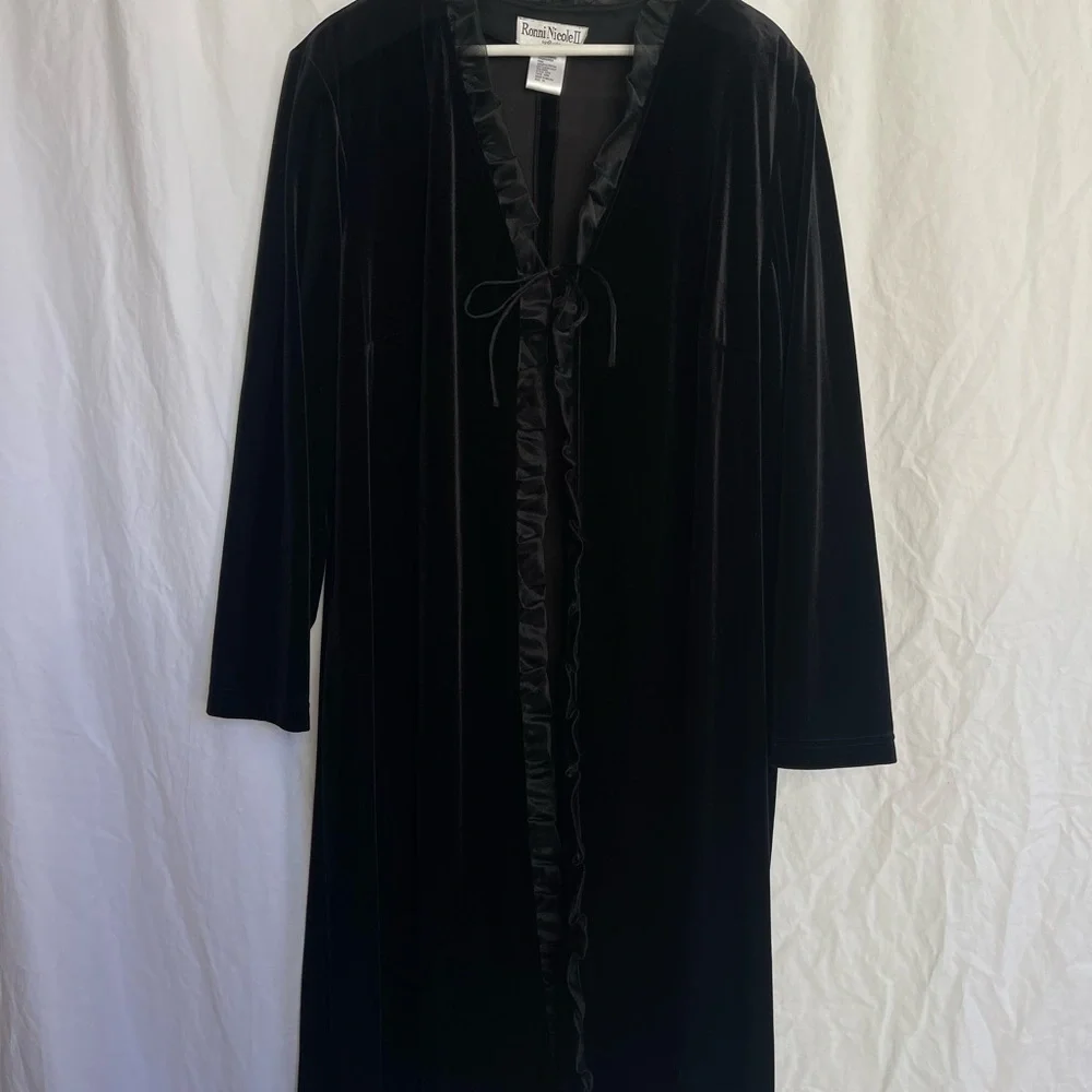 Vintage Ronni Nicole Velvet Ruffle Trim Duster kimono Romantic Gothic Size X3